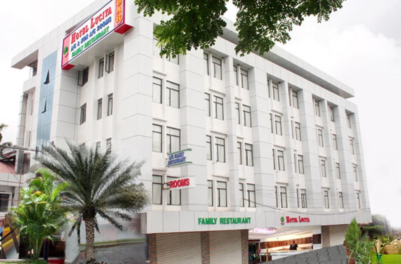 Hotel Luciya Kochi ภายนอก รูปภาพ