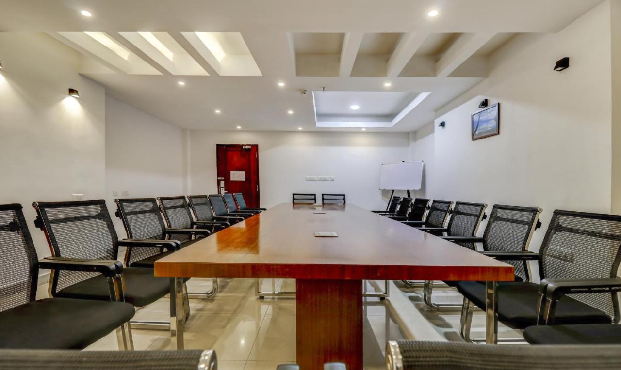 Hotel Luciya Kochi ภายนอก รูปภาพ