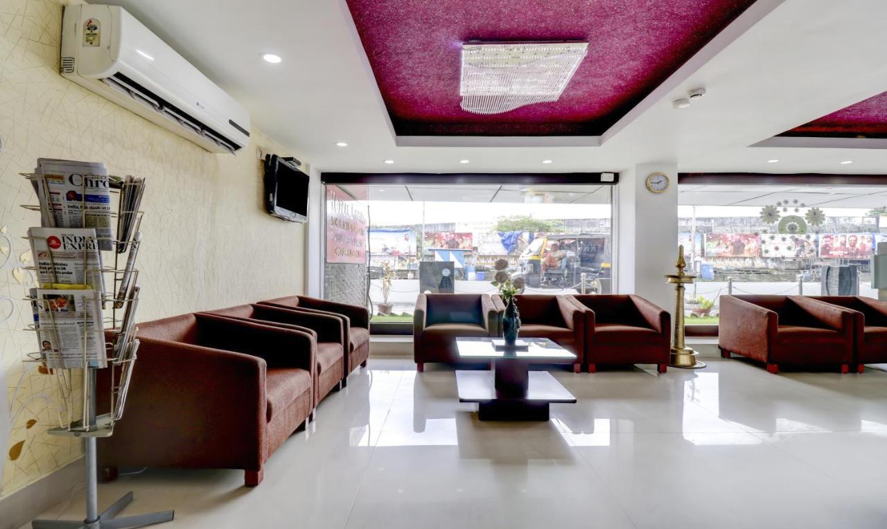 Hotel Luciya Kochi ภายนอก รูปภาพ