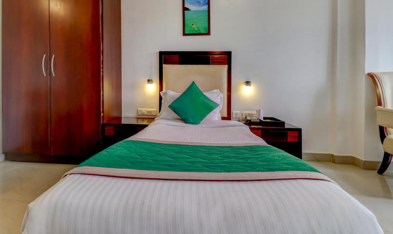 Hotel Luciya Kochi ภายนอก รูปภาพ