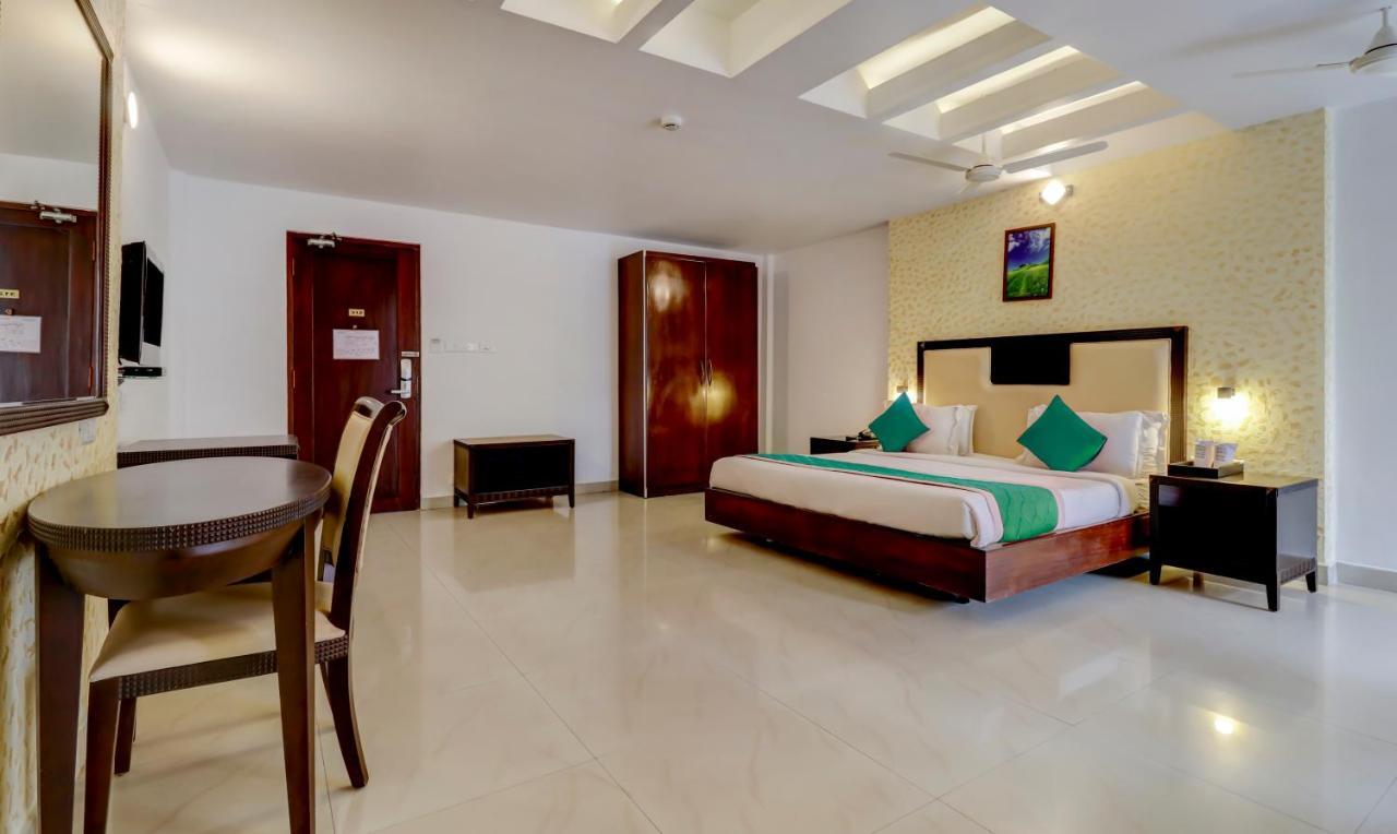 Hotel Luciya Kochi ภายนอก รูปภาพ