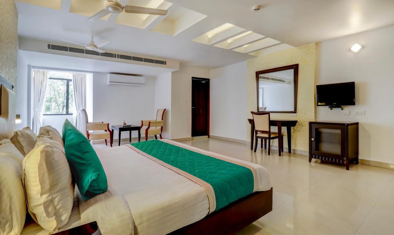 Hotel Luciya Kochi ภายนอก รูปภาพ