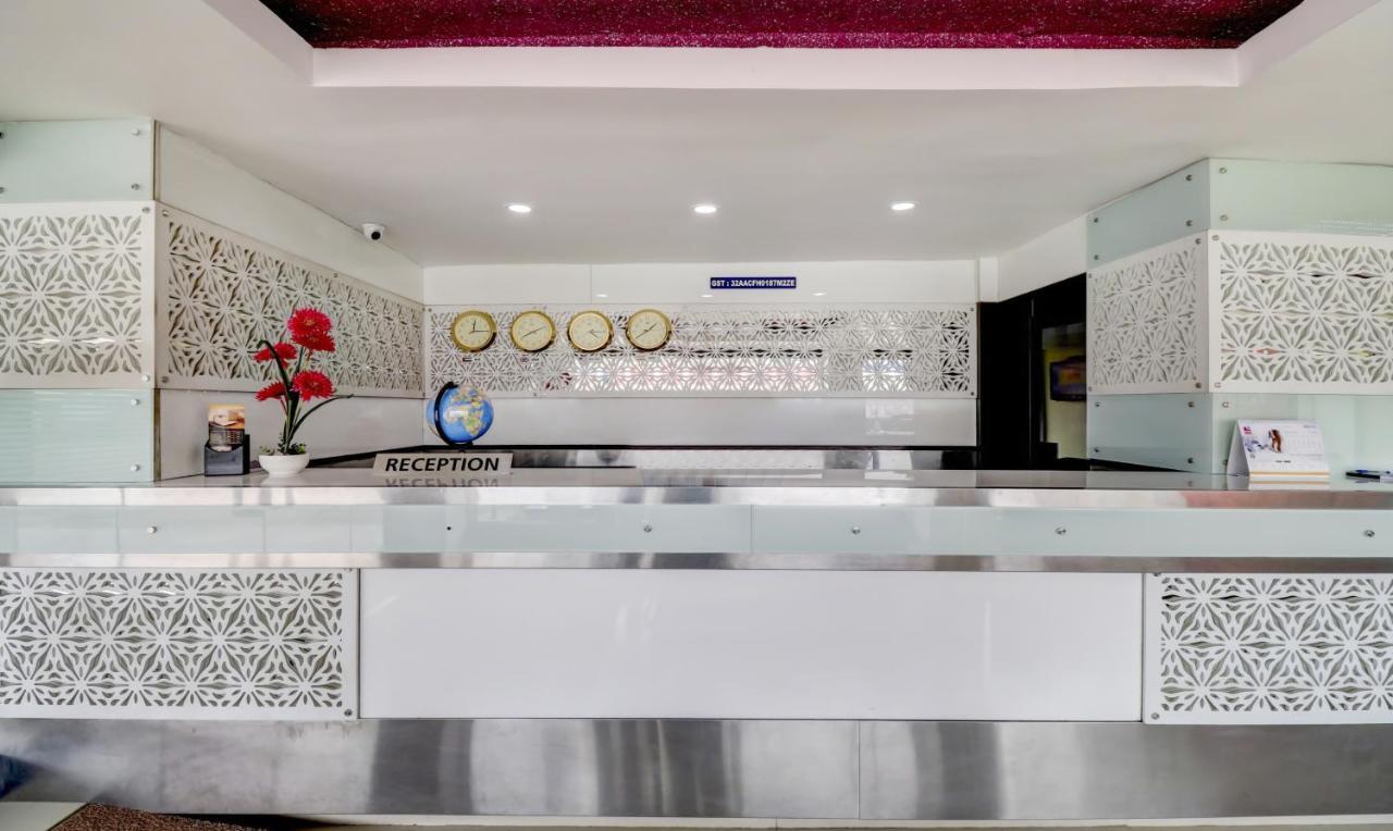 Hotel Luciya Kochi ภายนอก รูปภาพ